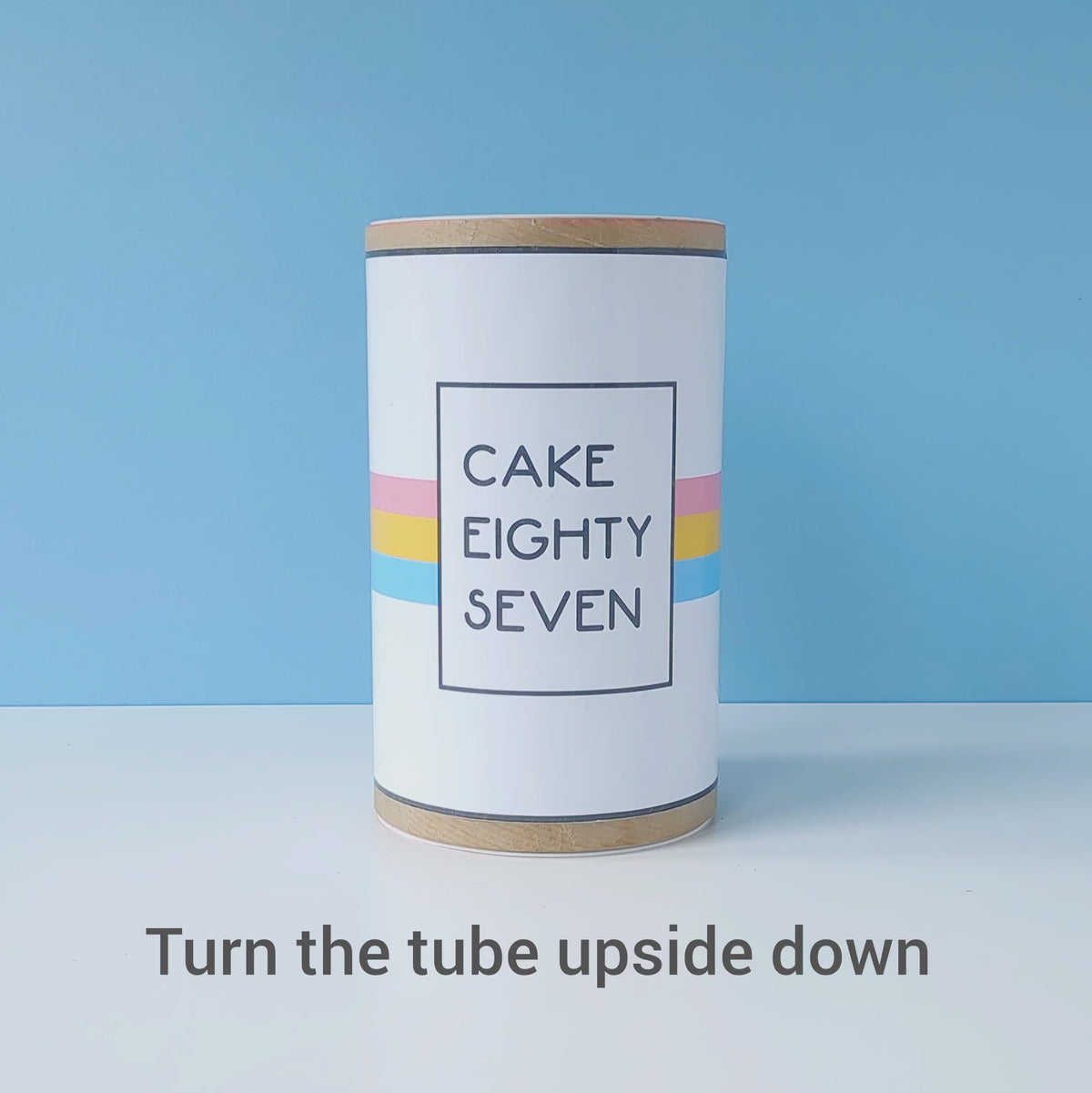 Load video: Unpacking your cake